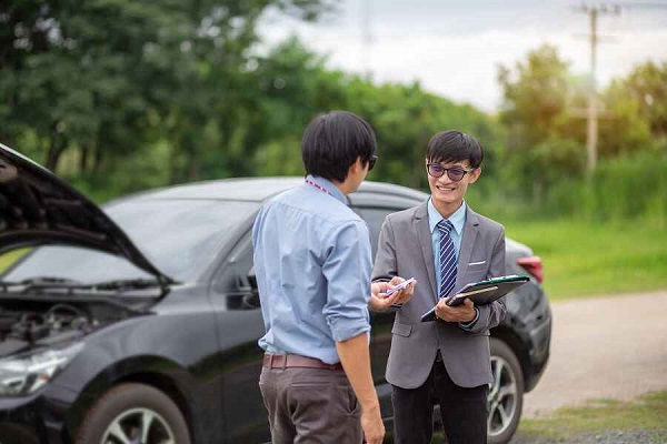 راهنمای-مشکلات-حقوقی-بیمه-شخص-ثالث:-جریمه‌ها-و-راهکارهای-پیشگیری